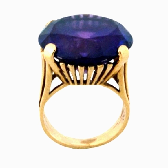 18K Yellow Gold 16CTS Royal Amethyst Ring - Picture 2 of 4